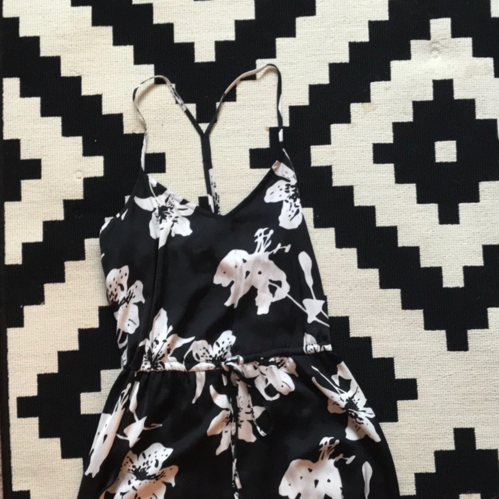 Strappy Banan Republic dress